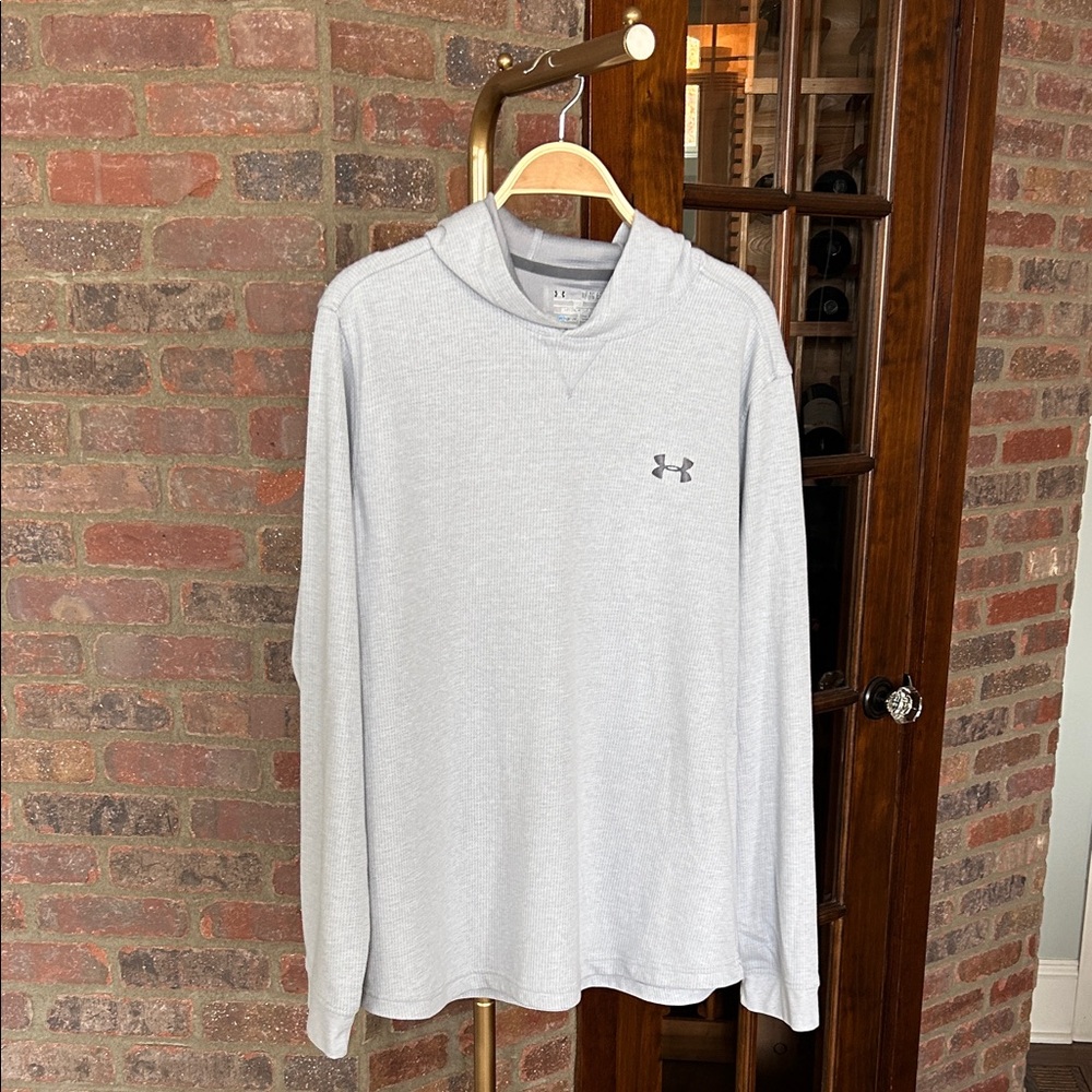 Under Armour Men's Light Gray Hoodie